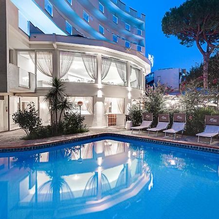 Hotel Schiller Cervia Zewnętrze zdjęcie