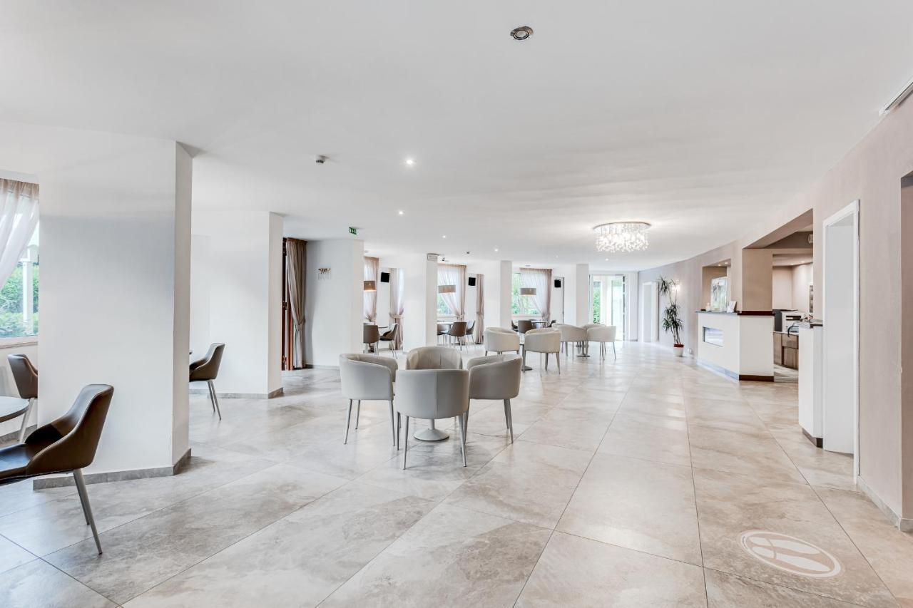 Hotel Schiller Cervia Zewnętrze zdjęcie