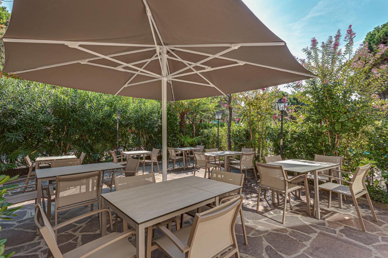 Hotel Schiller Cervia Zewnętrze zdjęcie