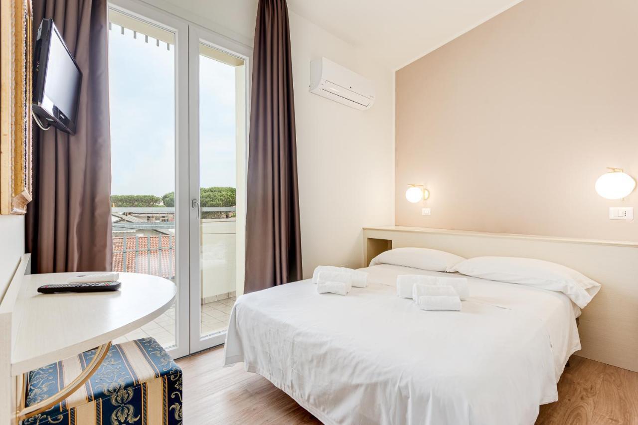 Hotel Schiller Cervia Zewnętrze zdjęcie