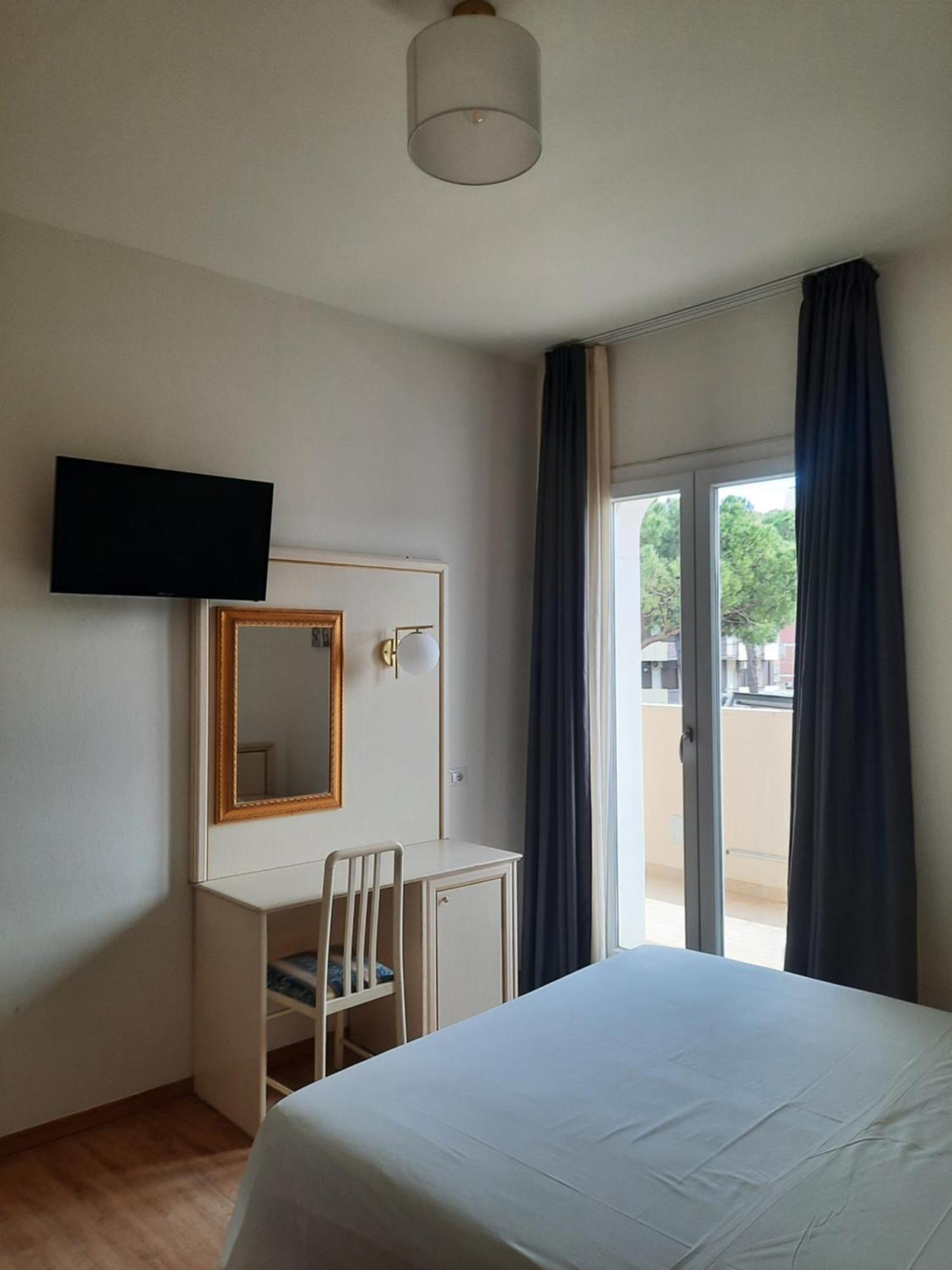 Hotel Schiller Cervia Zewnętrze zdjęcie