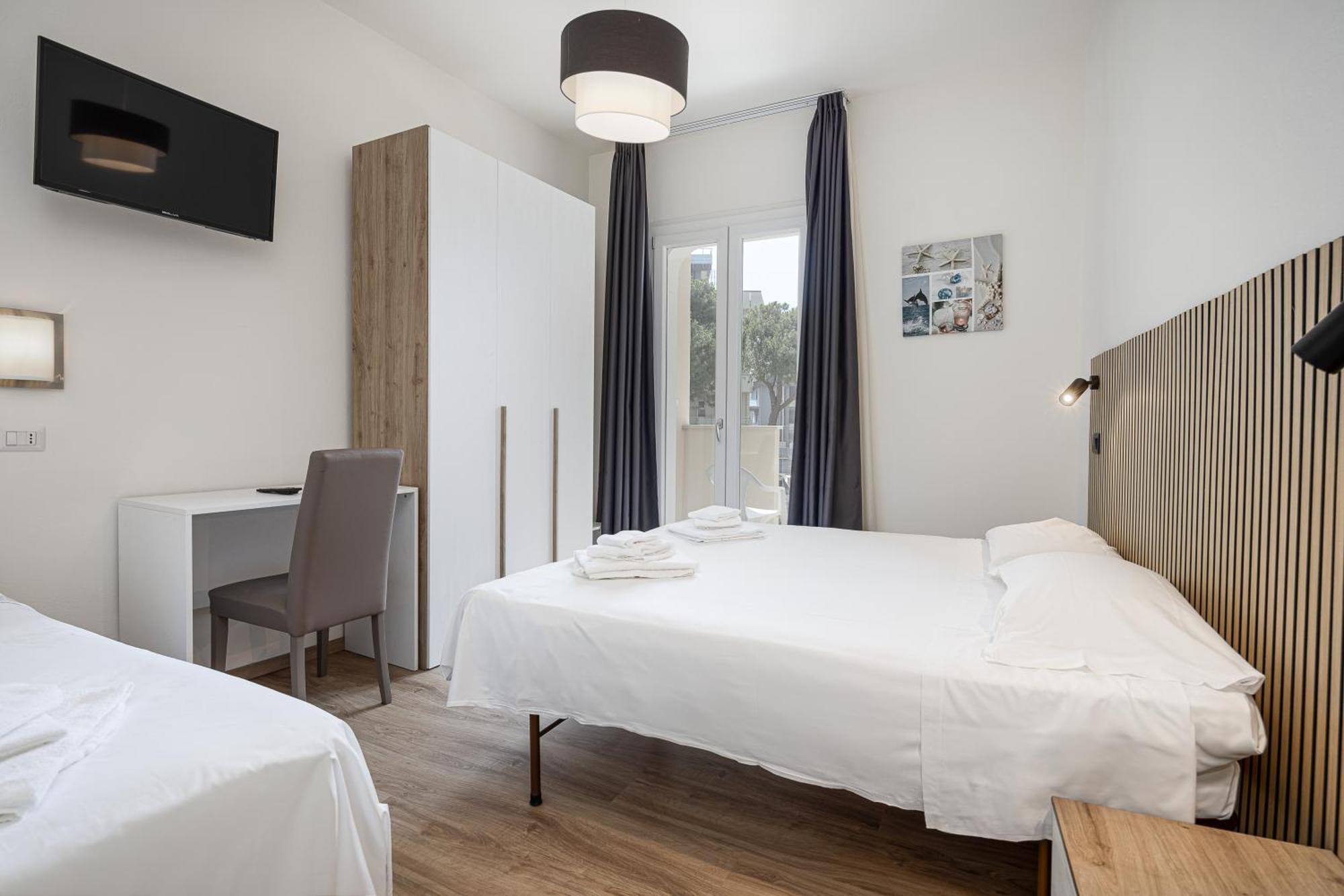 Hotel Schiller Cervia Zewnętrze zdjęcie